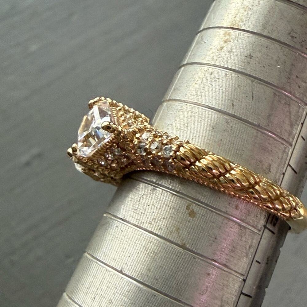 Judith Ripka 925 Sterling Silver 14K Gold Clad Ring Size 10 NEW - Picture 7 of 9